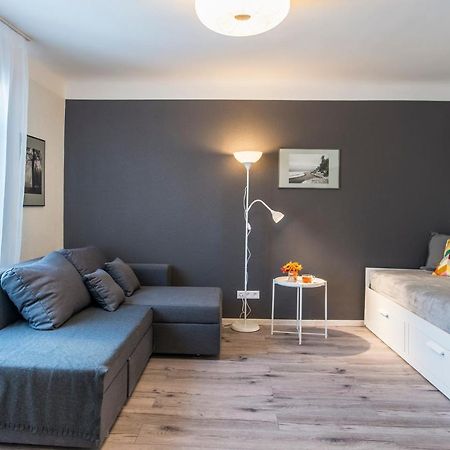 Jelgavas 52 Old Town 5 Min 4 Can Stay Free Parking Self Check In Out Riga Bagian luar foto
